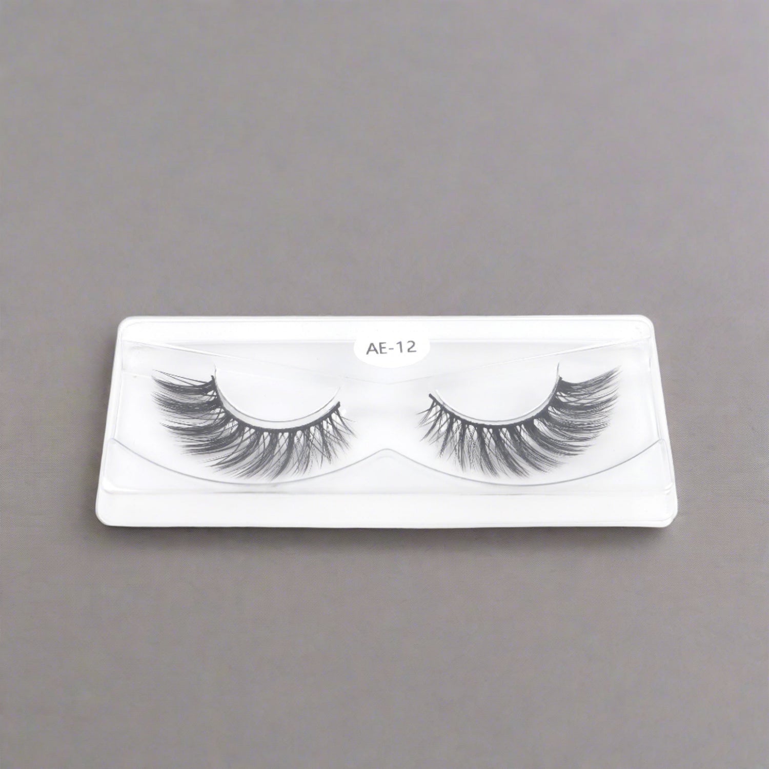 "Luxurious vegan false eyelashes from More Lips